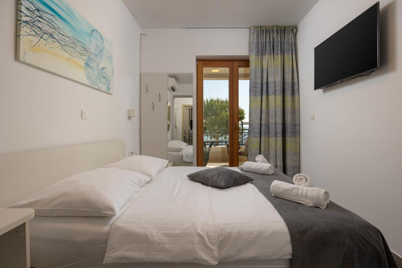 Apartments Lea Podstrana Ngoại thất bức ảnh