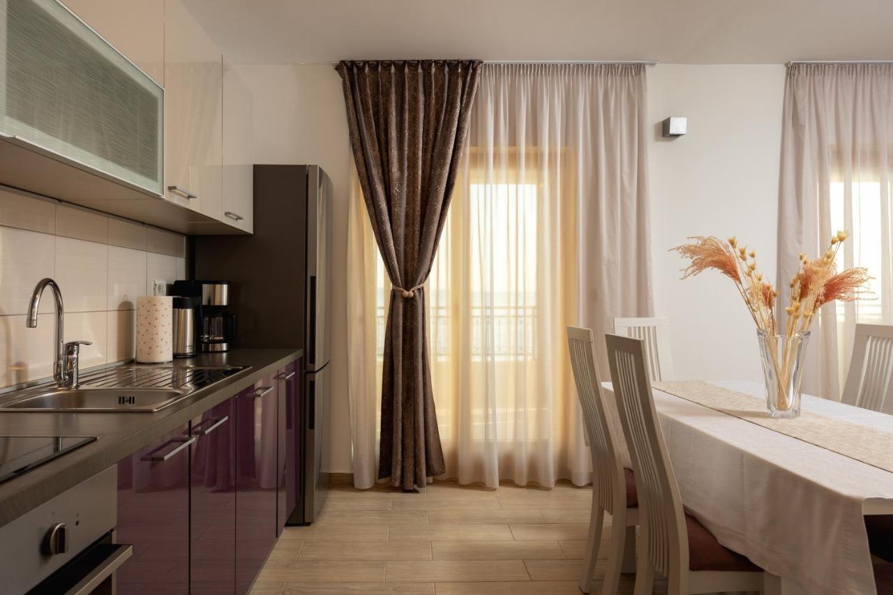 Apartments Lea Podstrana Ngoại thất bức ảnh