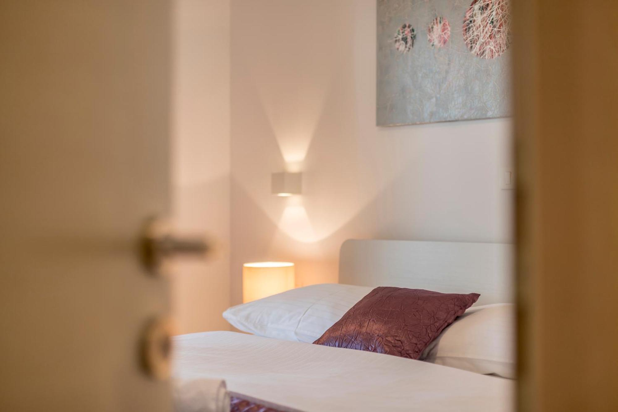 Apartments Lea Podstrana Ngoại thất bức ảnh